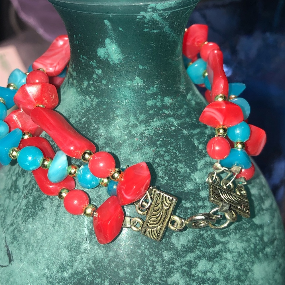 Retro 1980’s Red/Blue Fashion bracelet set
